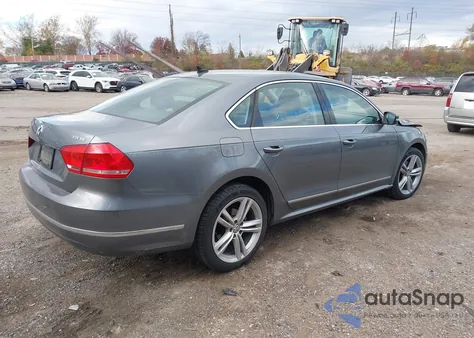 2014 Volkswagen Passat 2.0L Tdi Se from USA, damaged, VIN 1VWBN7A37EC119517